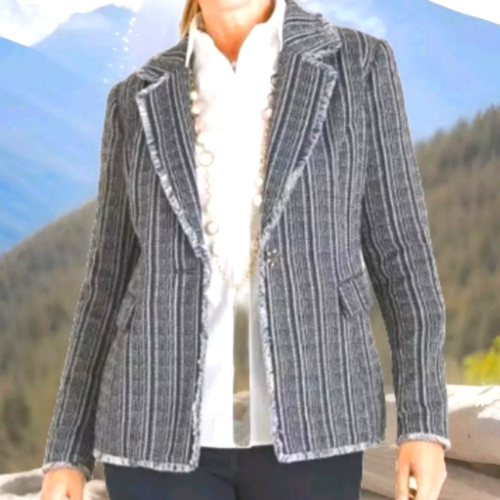 Chico's 1 Fringed Blazer Jacket Woman Sm/Med Tweed Navy Metallic Striped Preppy